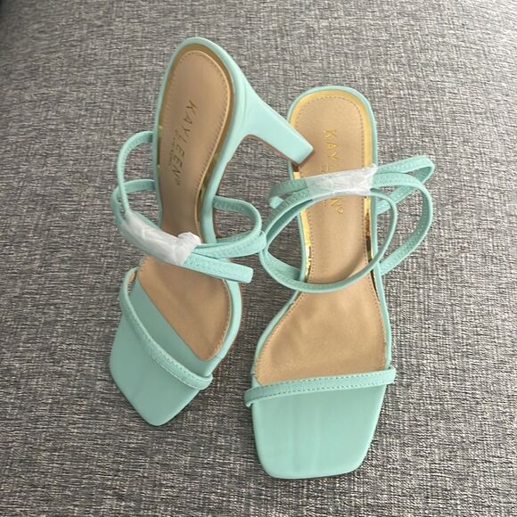 Kayleen By Los Angeles Women's Criss-Cross Elastic Ankle Strap - Picture 3 of 9